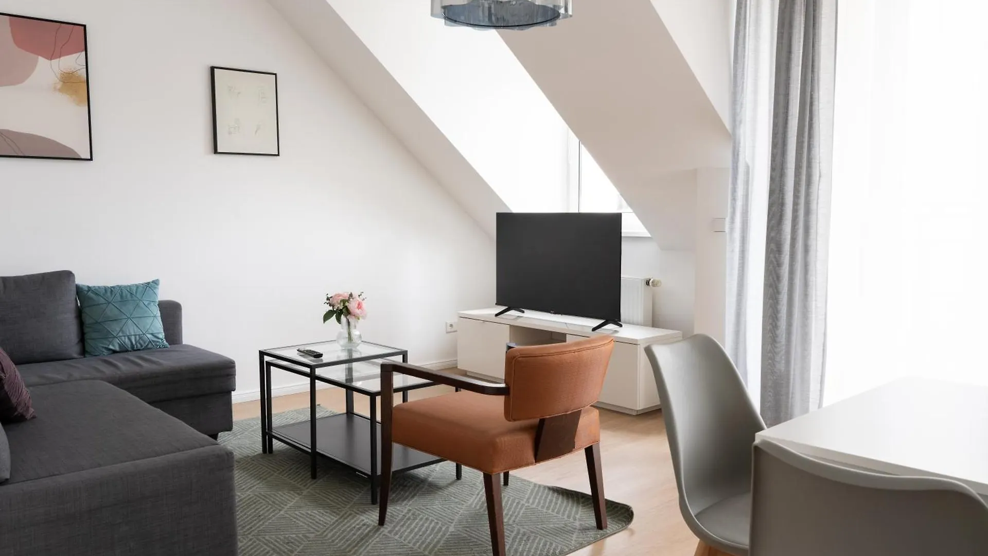 Urban Flats Berlin Apartment