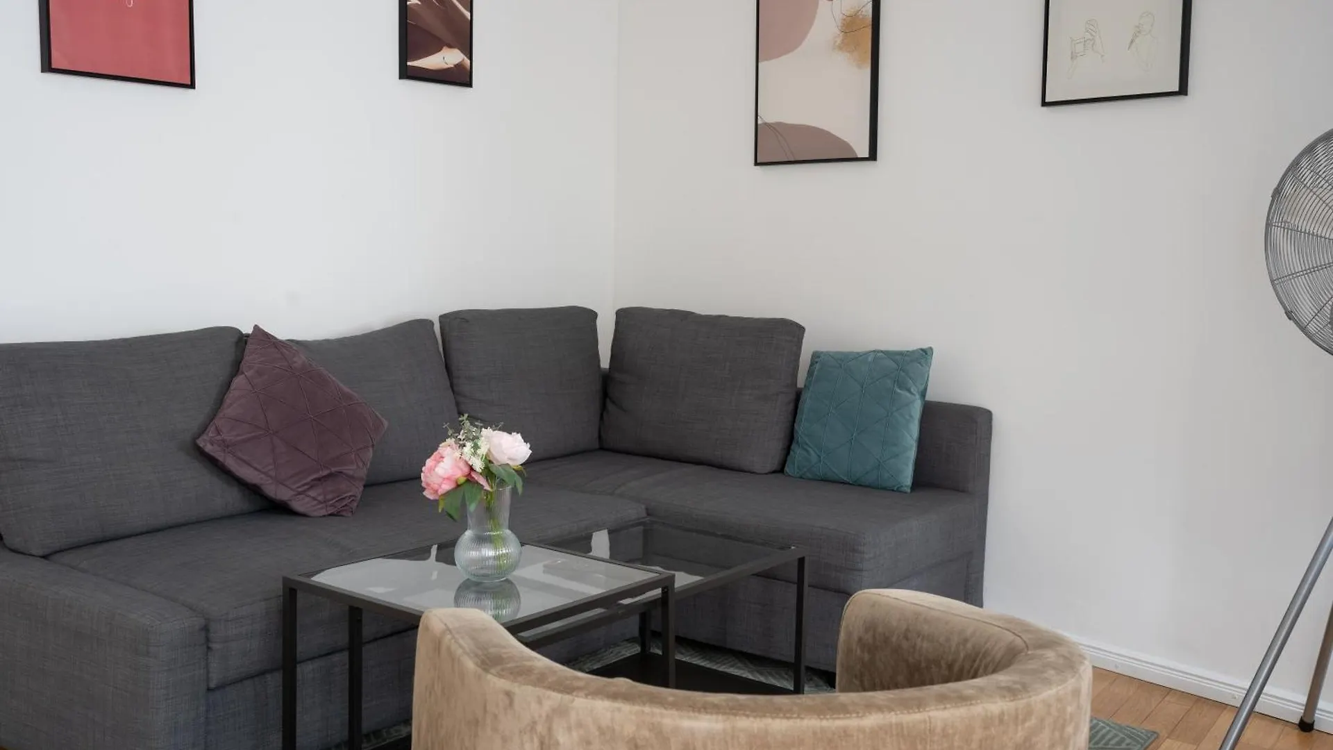 Urban Flats Berlin Apartment