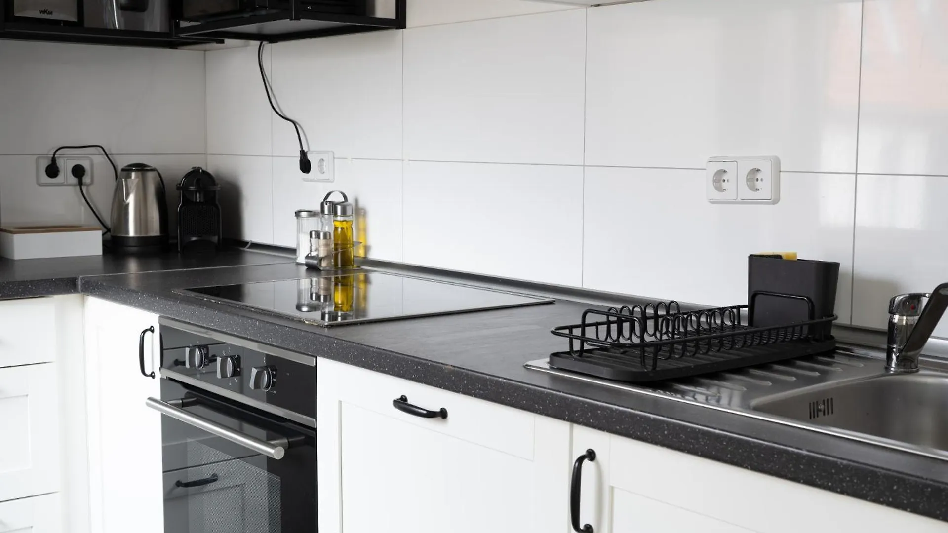 Urban Flats Berlin Apartment 0*,