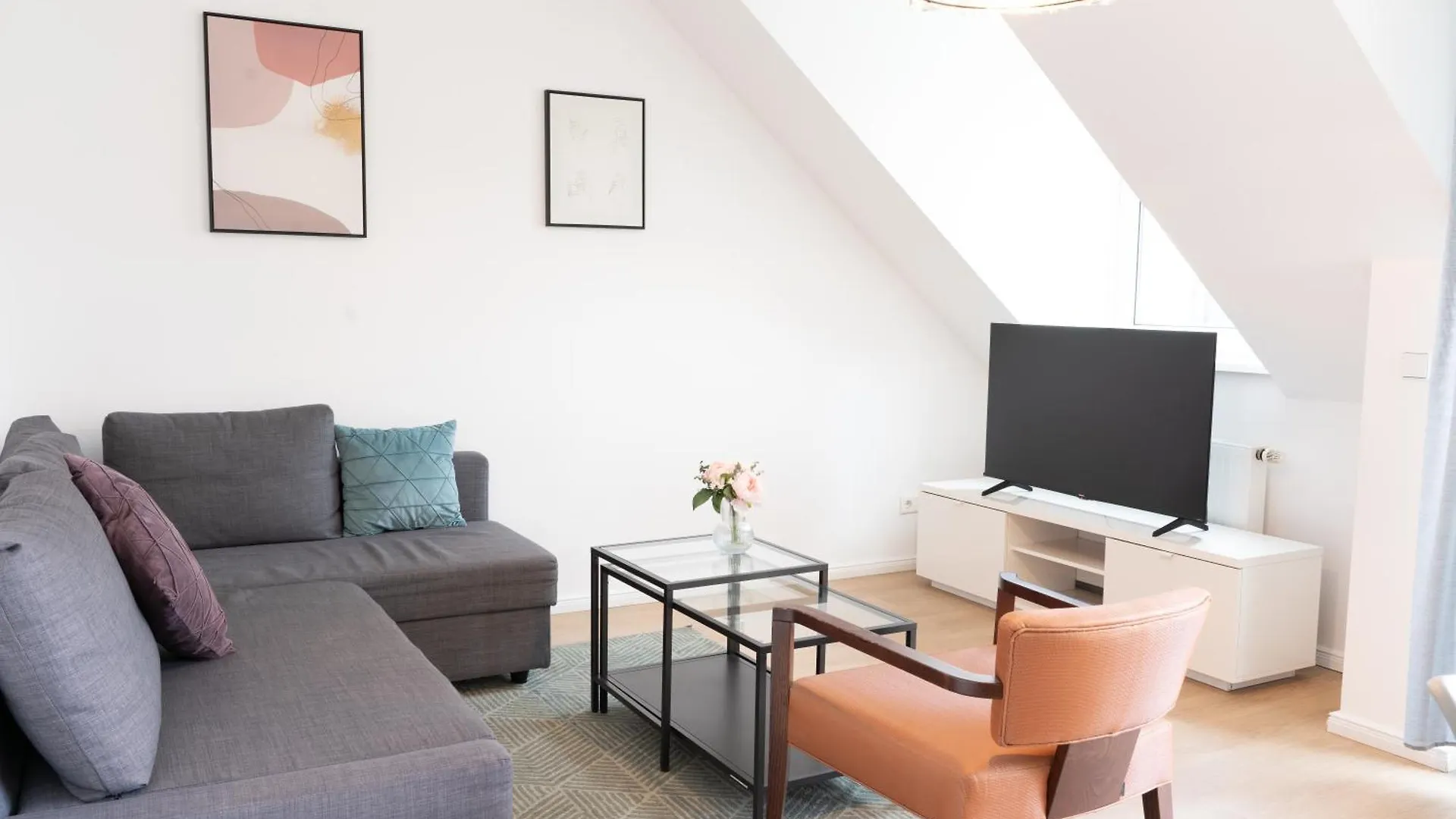 Urban Flats Berlin Apartment Germany