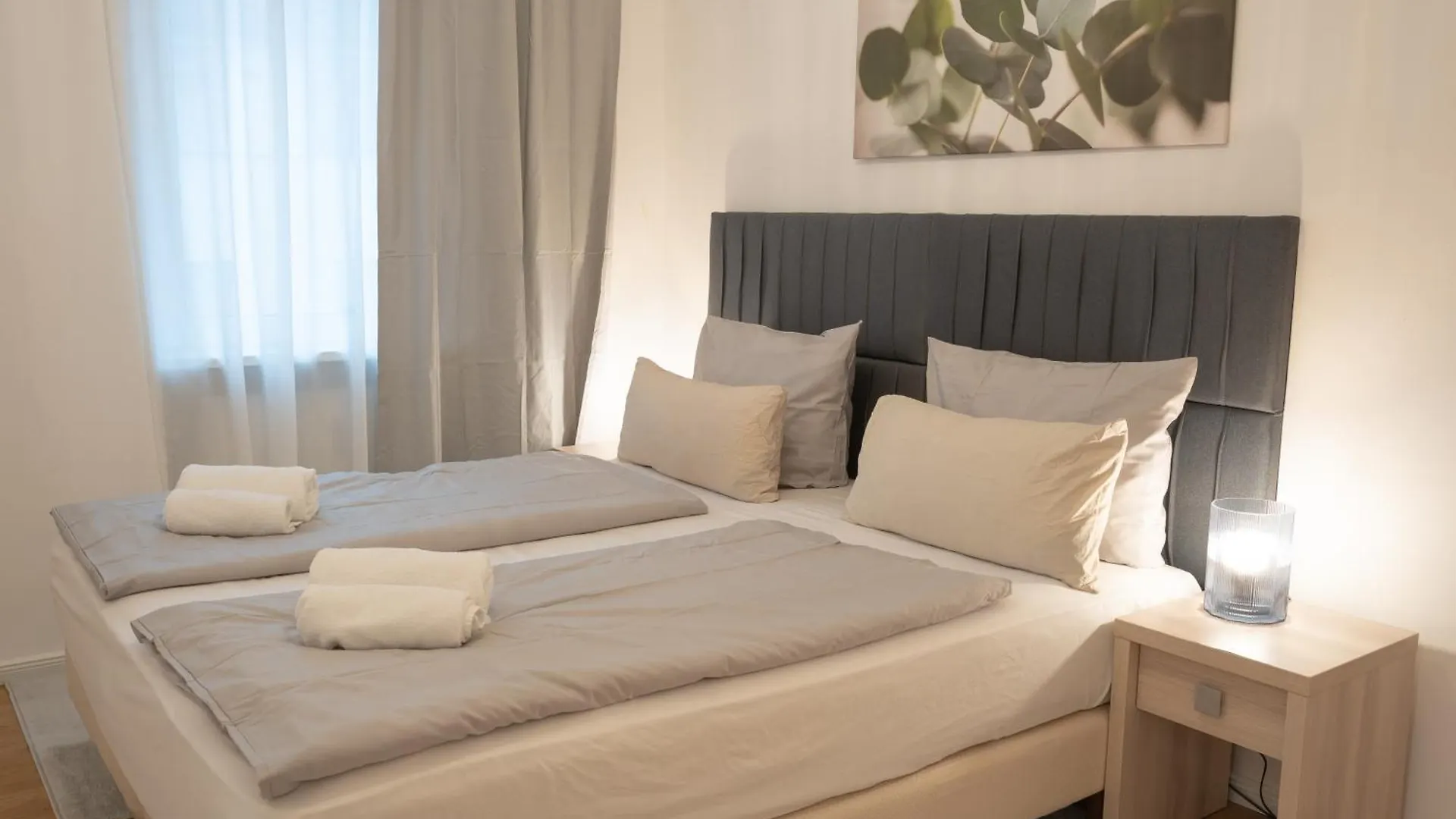 Urban Flats Berlin Apartment