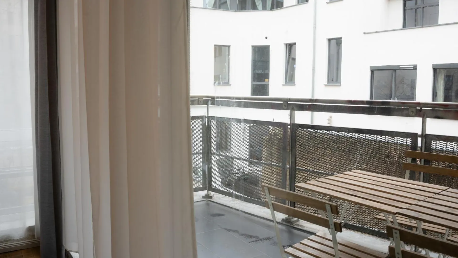 Urban Flats Berlin Apartment Germany