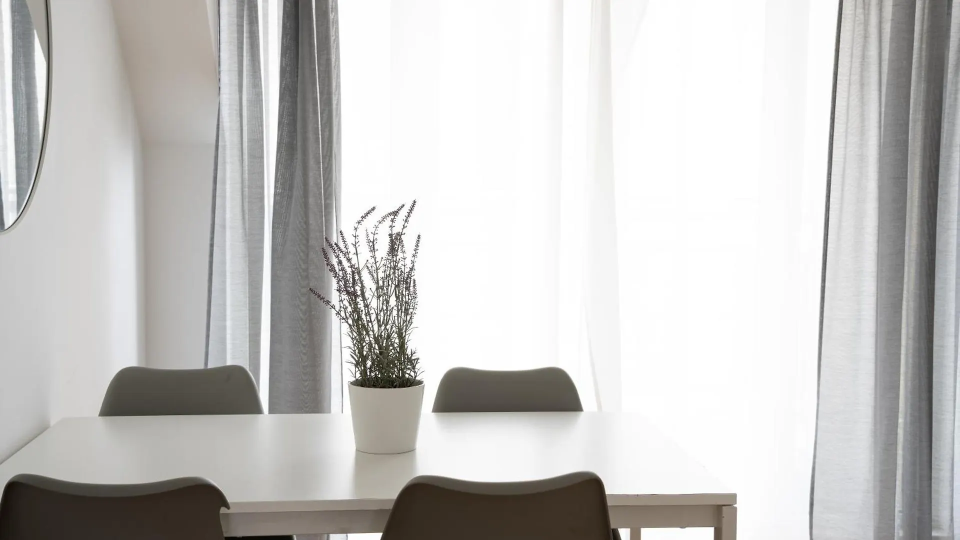 Urban Flats Berlin Apartment