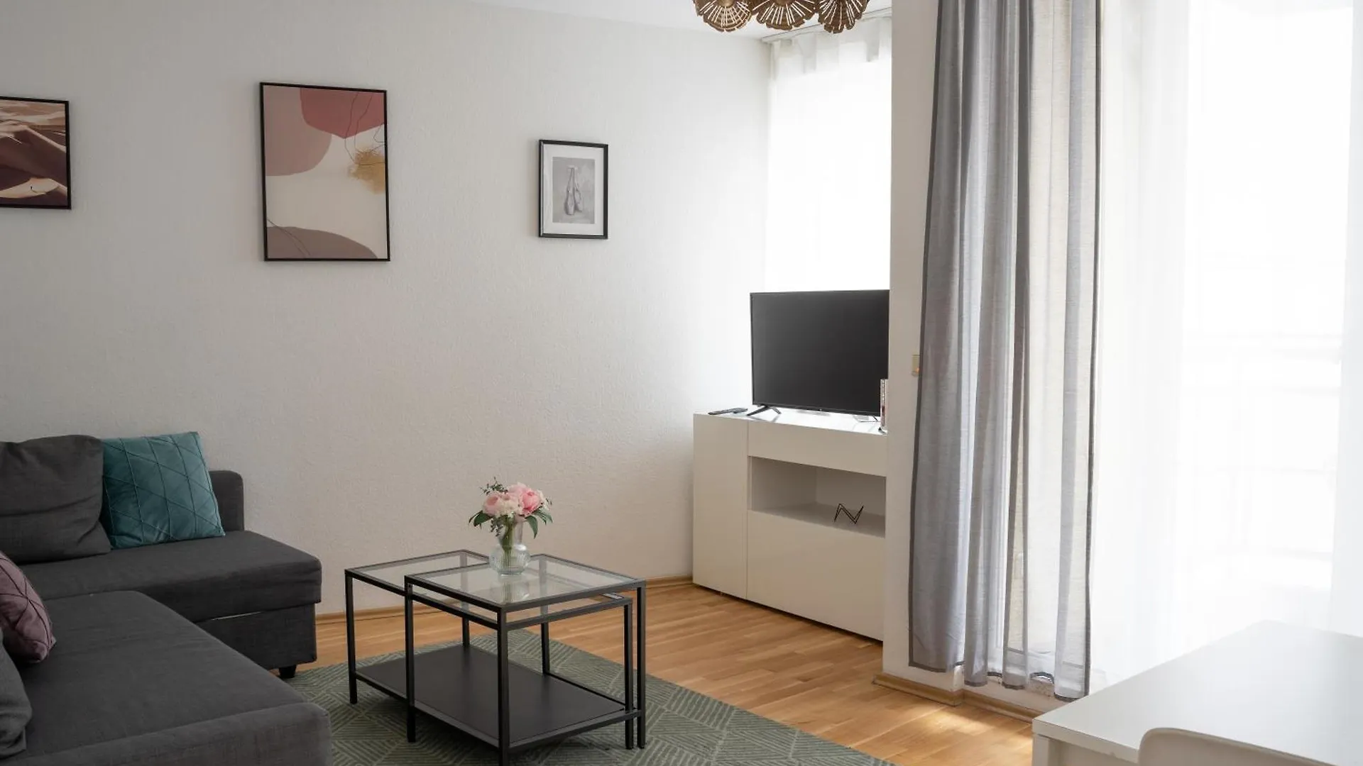 Urban Flats Berlin Apartment