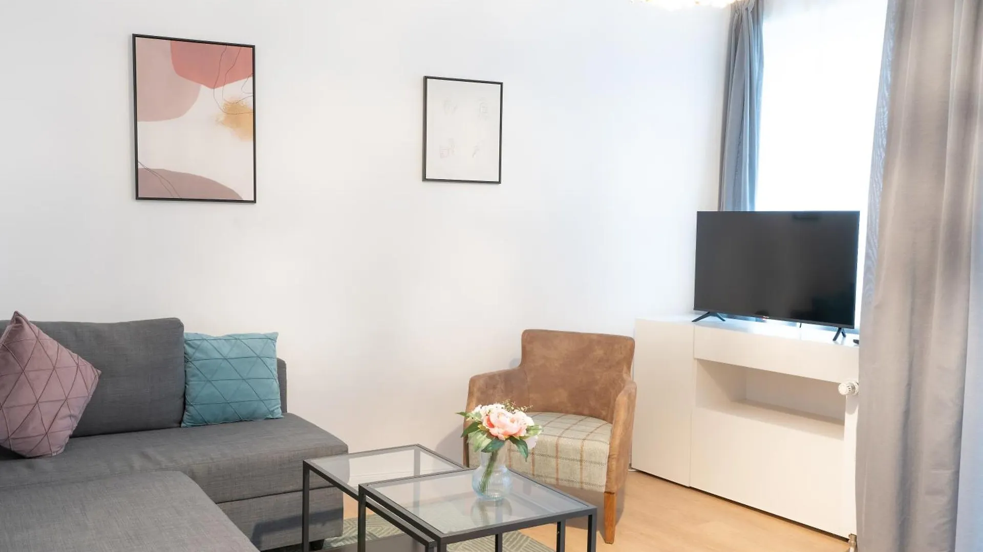 Urban Flats Berlin Apartment